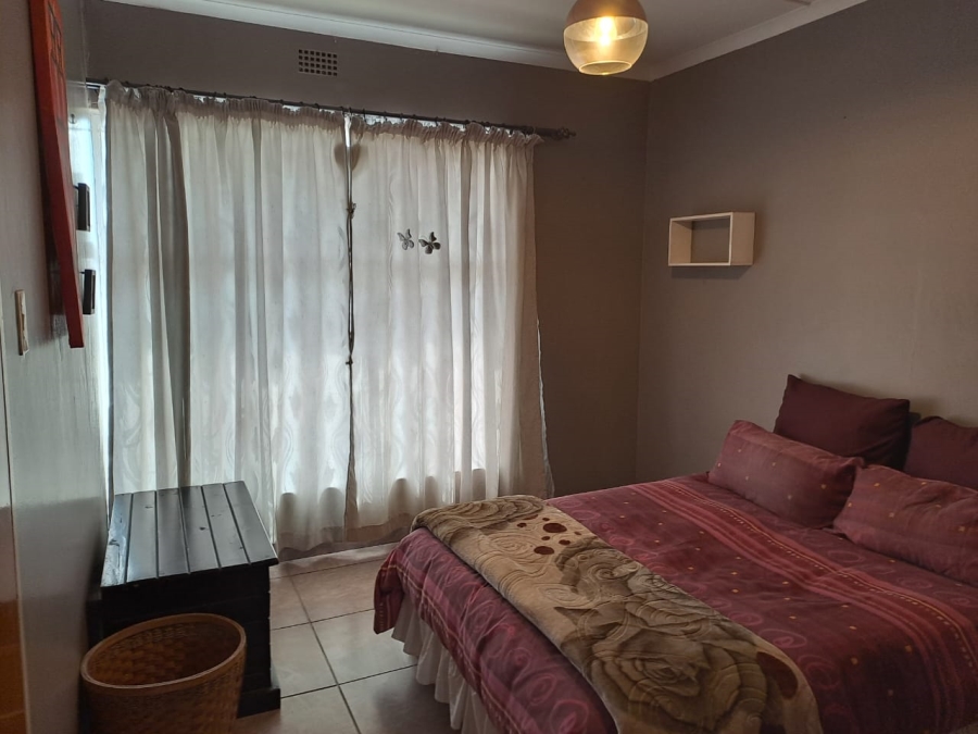 3 Bedroom Property for Sale in Vredenburg Western Cape